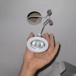 Как установить точечные светильники своими руками